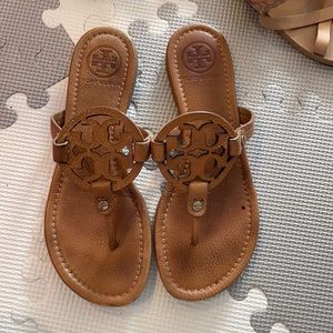Tory Burch AUTHENTIC Sandal 7 1/2 Miller